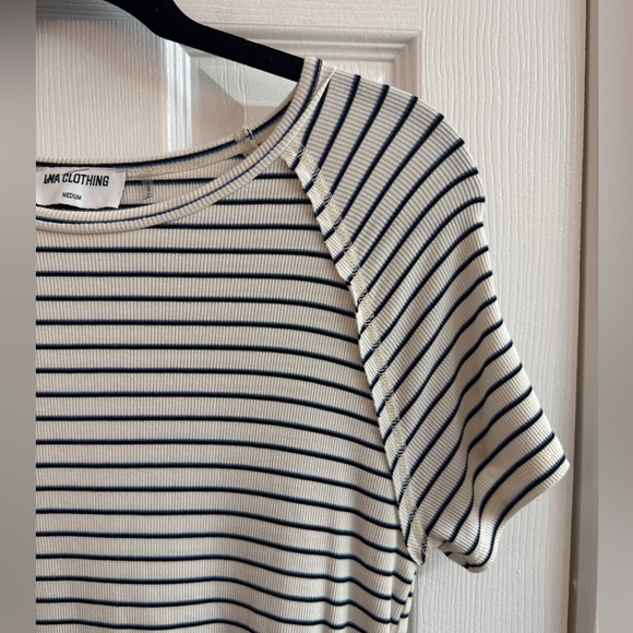 LNA CLOTHING Striped Ribbed Knit Short Sleeve Top Size Medium - Picture 2 of 5